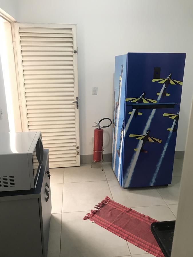 Aero T63 Toque De Recolher 22h As 07h
